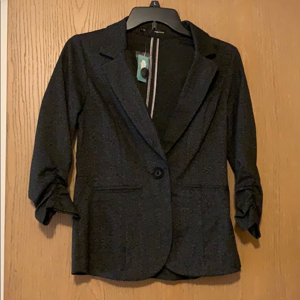 Maurice’s Charcoal blazer new with tags
